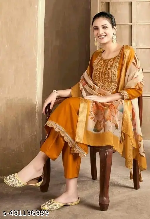 FANCY REYON SLUB KURTA SET WITH DUPATTA - Image 2